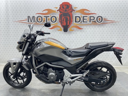 Honda NC700S , 2012