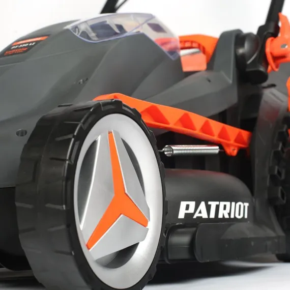 Газонокосилка аккумуляторная "PATRIOT" PT 330 LI