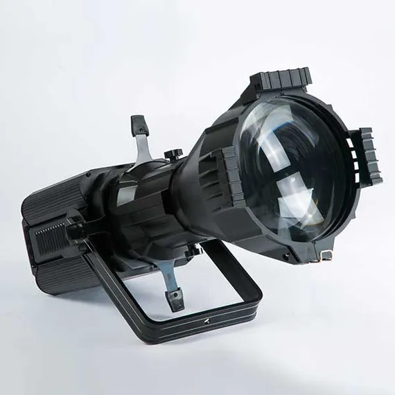 SHOWLIGHT SL-180S-RGBW театральный светодиодный прожектор