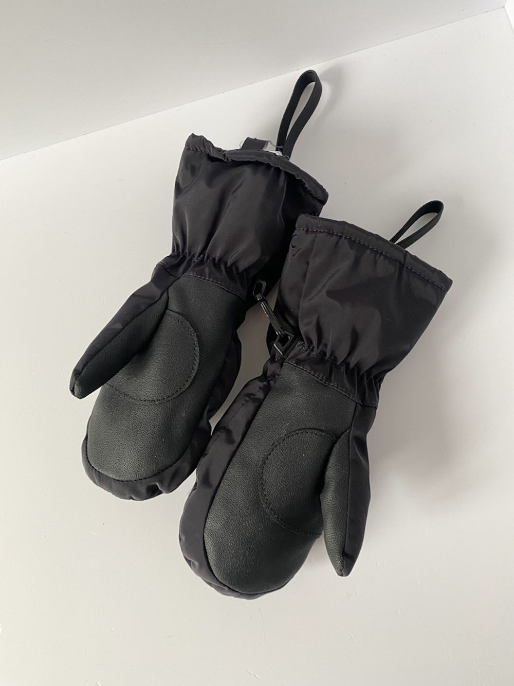 Новые варежки Poivre Blanc, 92