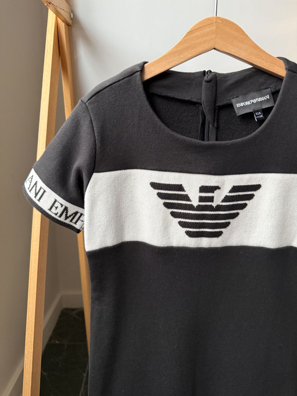 Хлопковое платье Emporio Armani, 140