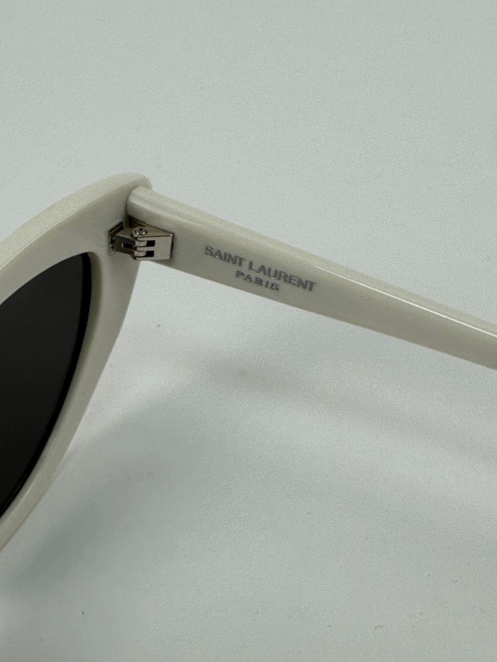 Очки Saint Laurent