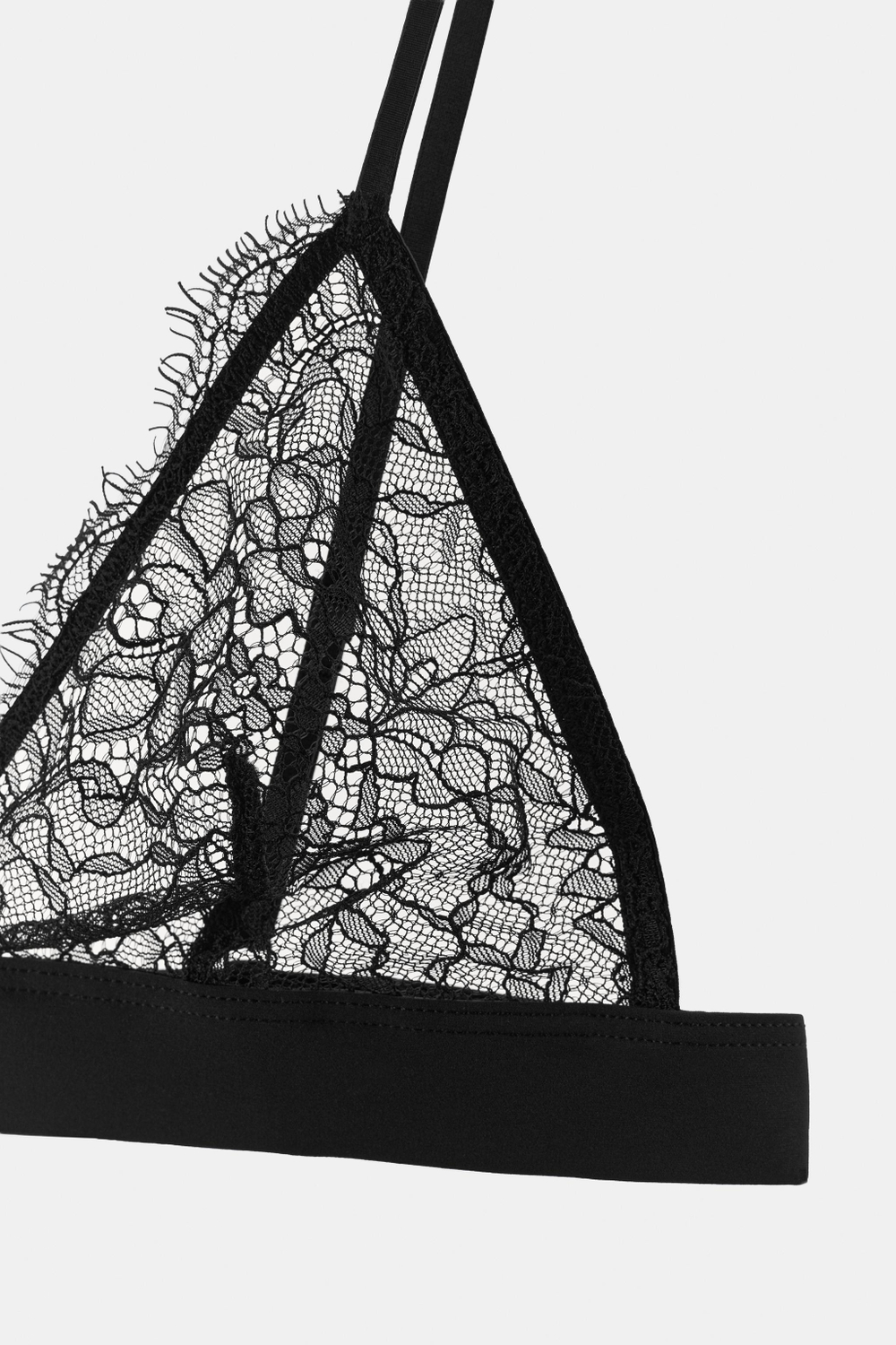 КРУЖЕВНОЙ БЮСТГАЛЬТЕР С ДЕКОРАТИВНОЙ ДЕТАЛЬЮ — ZARA