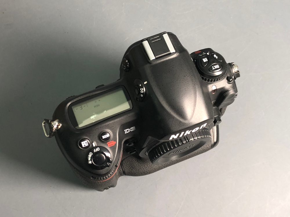 Nikon D3 130.000 кадров