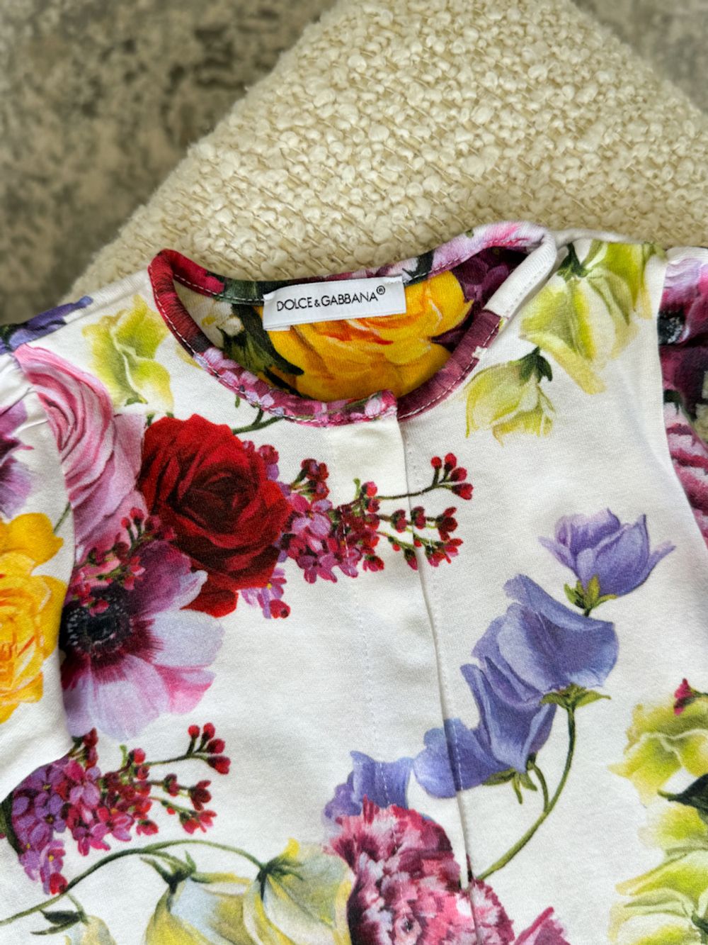 Новый хлопковый комбинезон слип с шапочкой Dolce & Gabbana, 68
