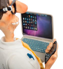 FO-85530 Статуэтка «Программист» (The Computer Expert. Forchino)