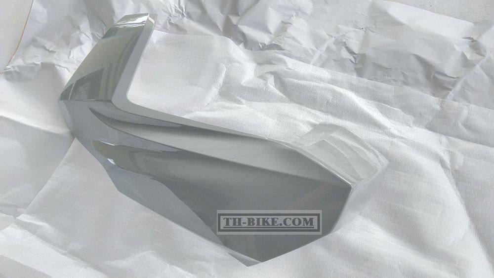 64501-K1B-T20ZK. COVER, R. FR. SIDE (WOL) *NHC53P*. HONDA