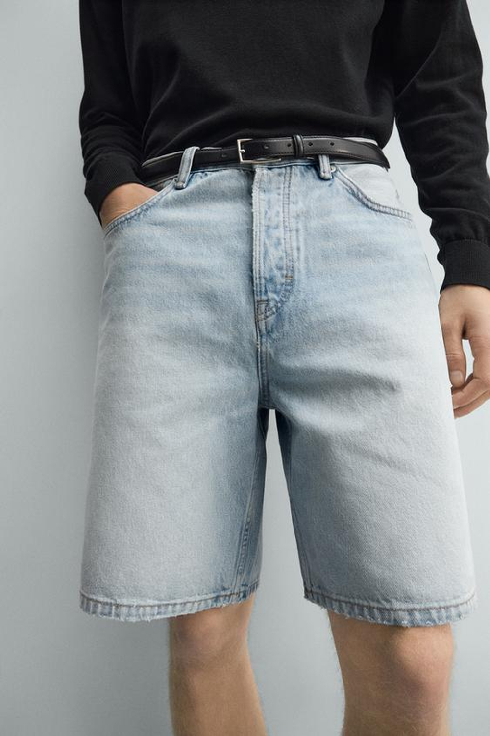 ZARA ДЖИНСОВЫЕ БЕРМУДЫ STRAIGHT FIT, ГОЛУБОЙ