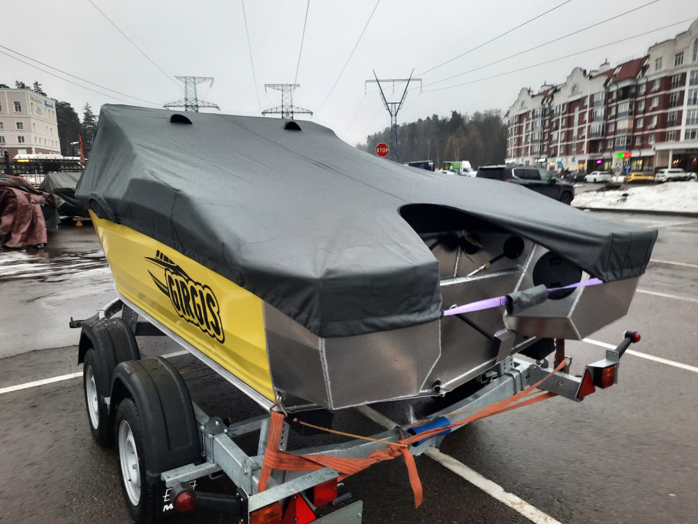 Готовый комплект: лодка Гиргис 440 ФИШ + мотор Yamaha F50LETL. Новый.