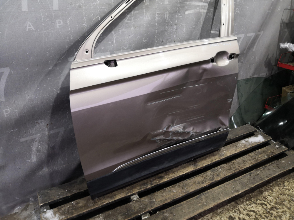 Дверь передняя левая Volkswagen Tiguan 2 16-нв Б/У Оригинал 5NA831311E