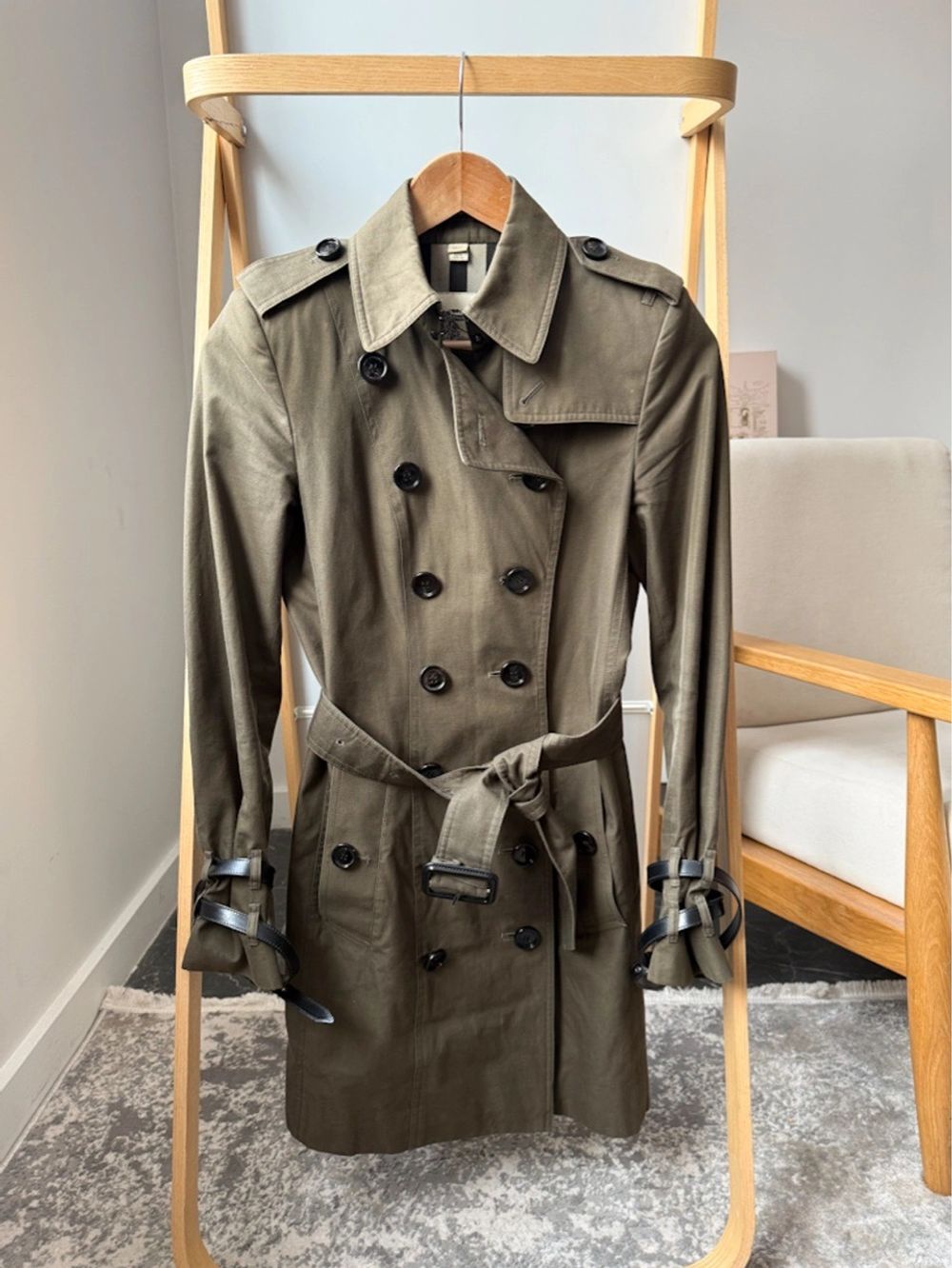 Тренч Burberry, 158-164