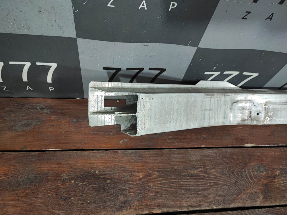Усилитель переднего бампера BMW 3-Series (F30) 11-20 Б/У Оригинал 51117255393