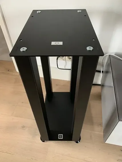 Dutch &amp; Dutch 8c Speaker Stand