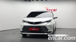 Toyota Sienna 2.5 Hybrid AWD — 2024