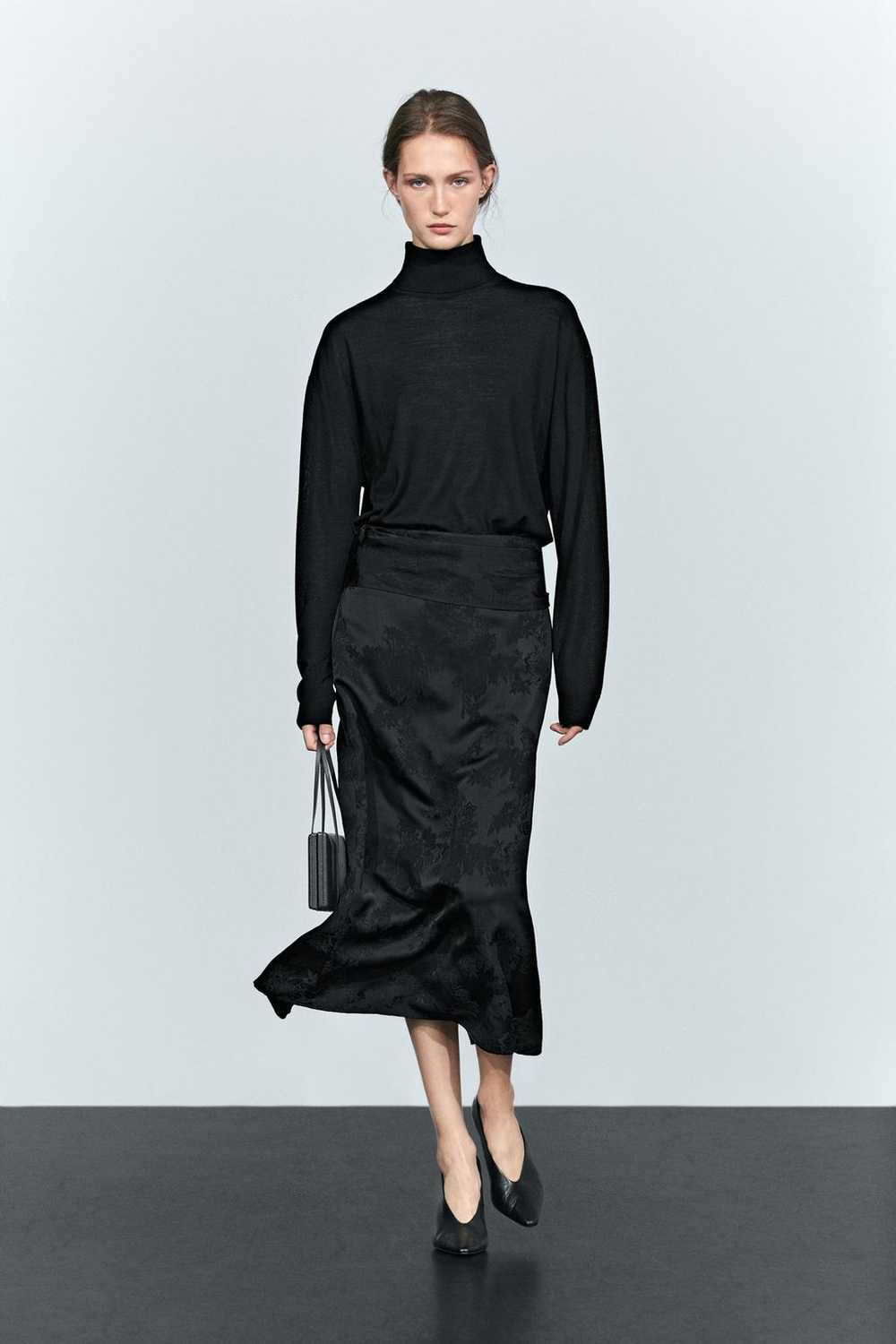 Massimo Dutti Прямая юбка миди с поясом, черный