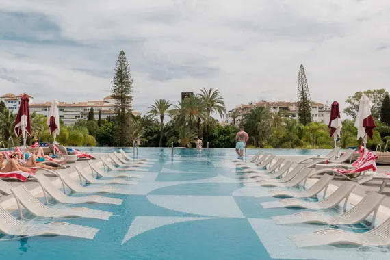 Шезлонг Ibiza Basic тортора