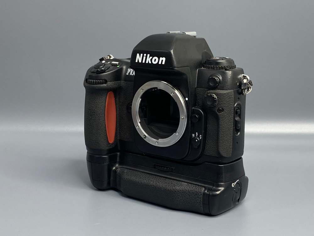 Nikon F100 Body