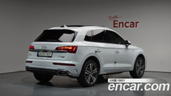Audi Q5 45 TFSI Quattro Premium — 2021