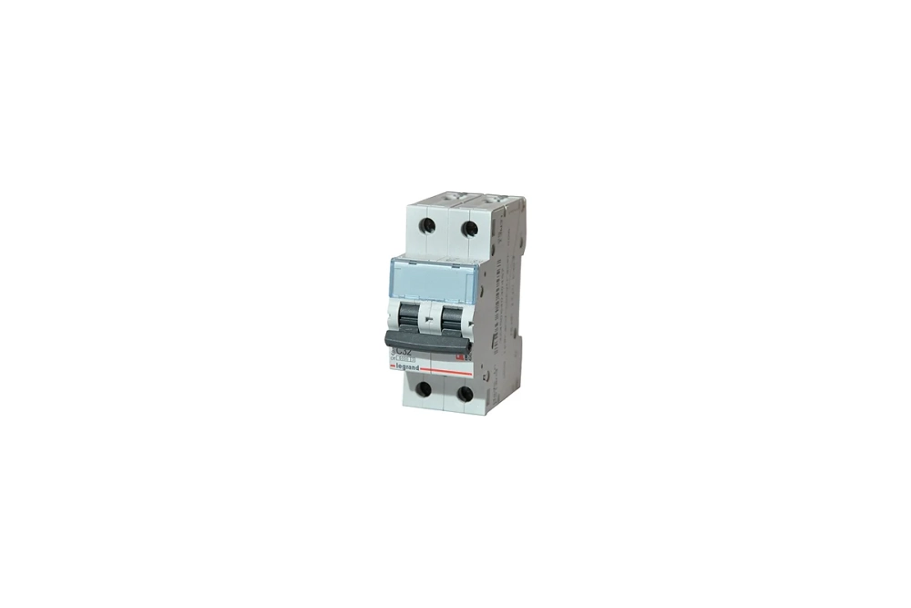 Legrand TX3 Автоматический выключатель 2/6А (404039)