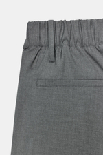 БРЮКИ С ЗАЩИПАМИ И ЭЛАСТИЧНЫМ ПОЯСОМ — ZARA