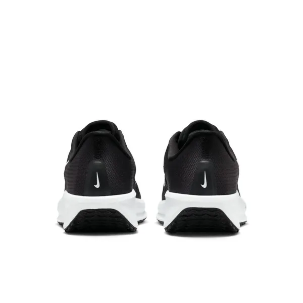 Кроссовки женские NIKE Quest 6
