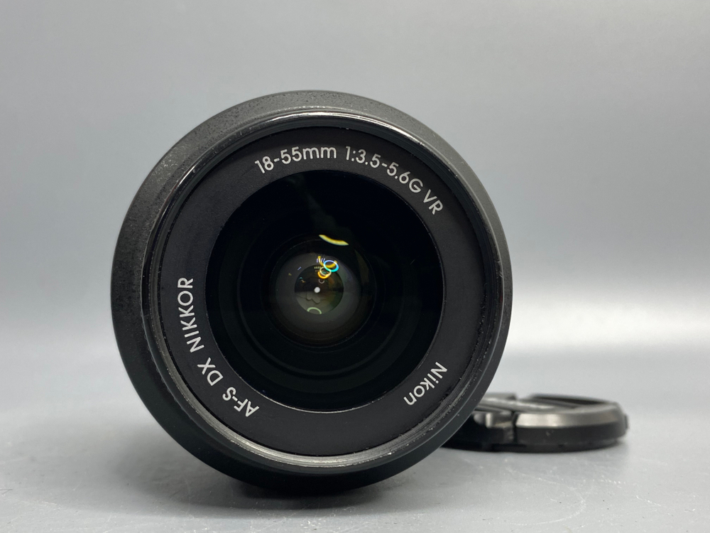 Nikon 18-55mm f/3.5-5.6G AF-S VR DX