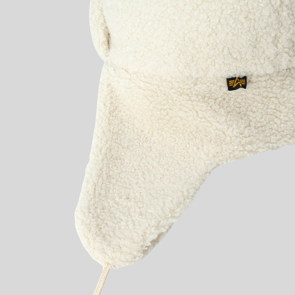 Шапка Alpha Industries Alpha Teddy Hat Off White (Белая)