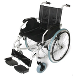 Кресло-коляска инвалидная механическая с пневматическими  колесами FS972 ЧЗ (ширина сиденья 51 см)