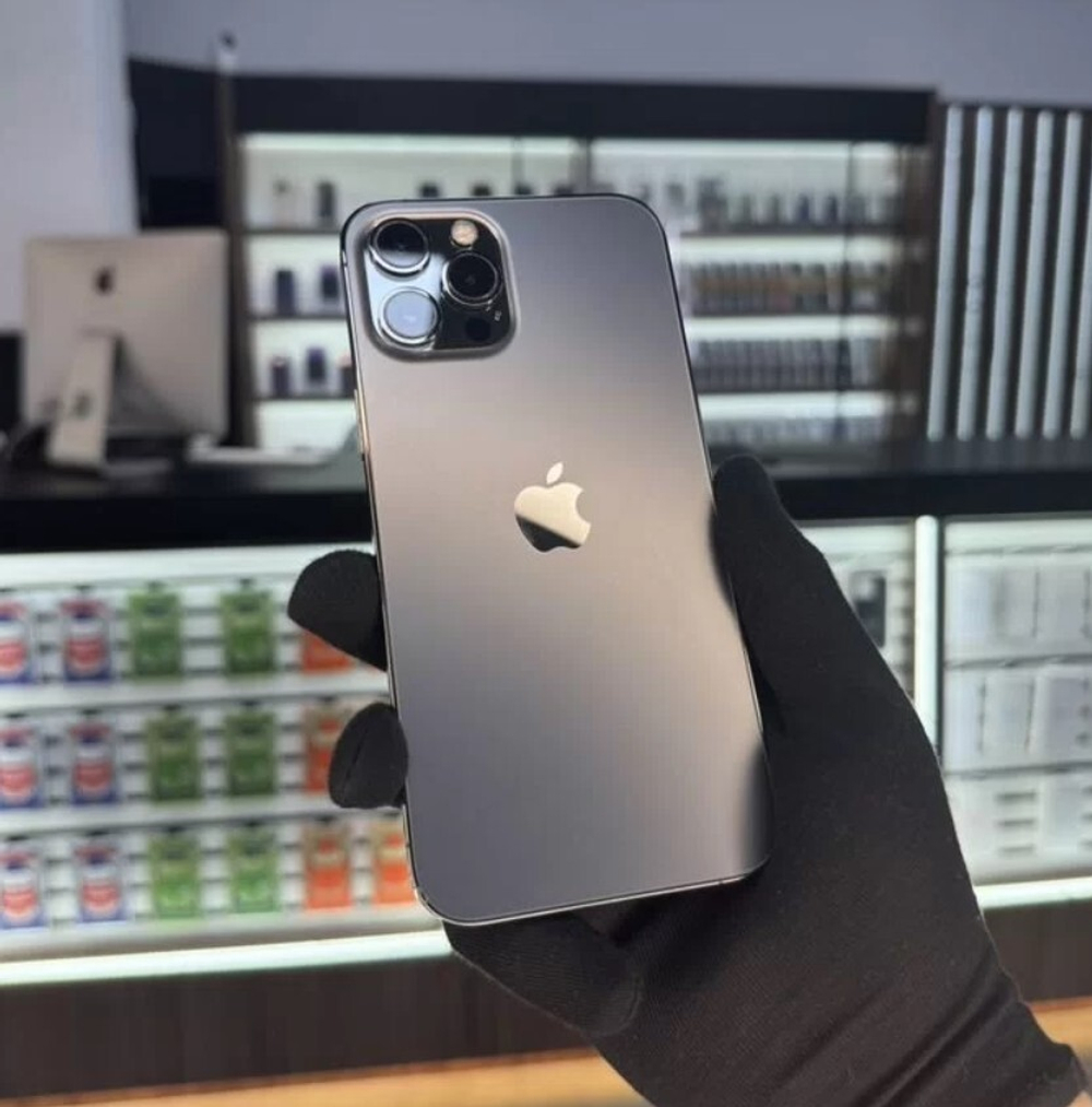 iPhone 12 Pro Max, 128 ГБ б/у