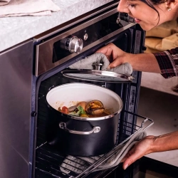 KitchenAid Кастрюля Steel Core Enamel 20 см 3,7 л с крышкой матовая черная EAN 4894871004054