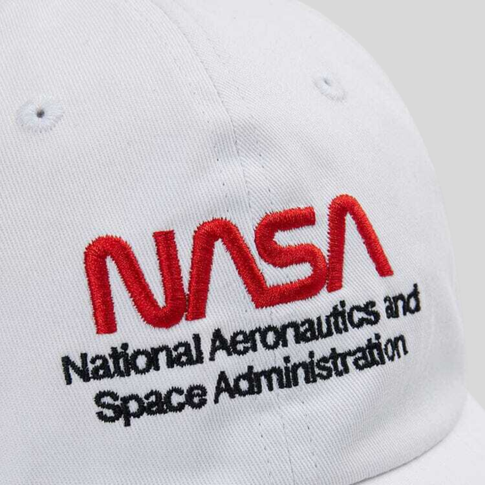 Бейсболка Alpha Industries Nasa Worm Logo Cap White (Белая)