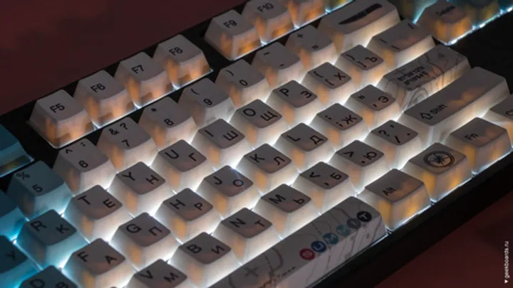 Varmilo Summit R2 108