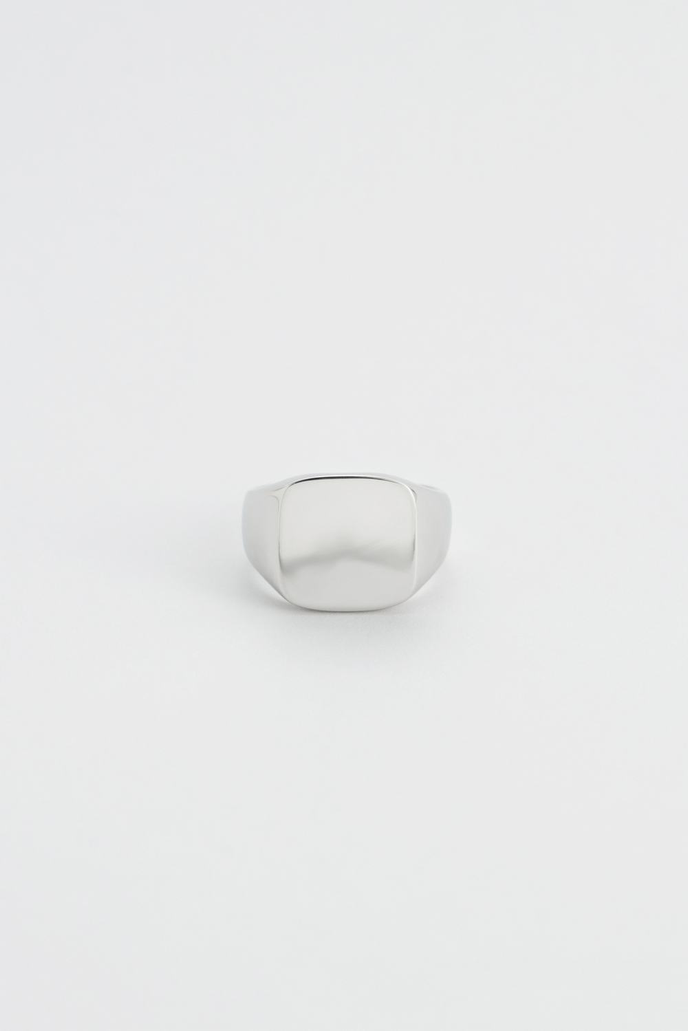 SUMEI SQUARE SIGNET RING