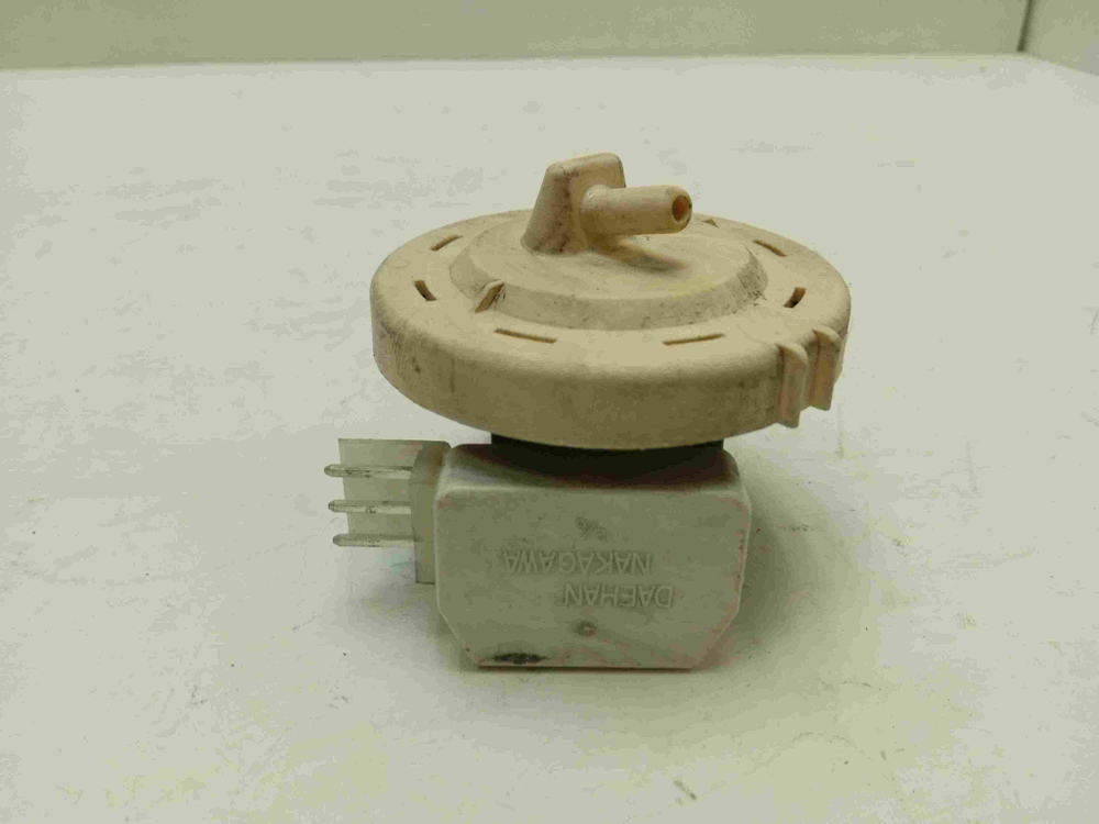 WF8500NHW кт223 Датчик уровня воды для стиральной машины Samsung WF8500NHW б/у