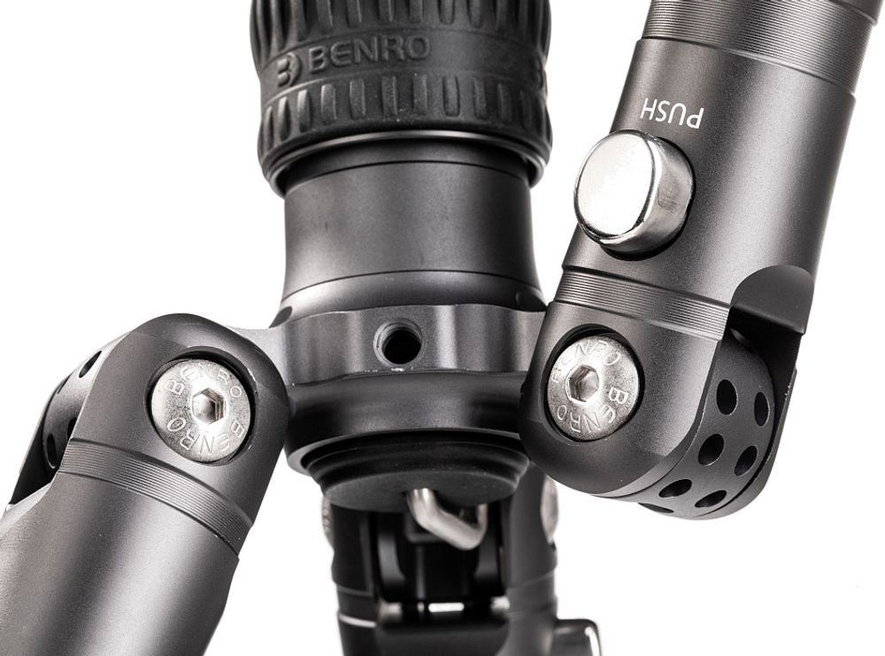 Штатив Benro FBAT24C+VX25 карбоновый с шаровой головкой