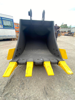 Ковш усиленный Komatsu PC200 1м3