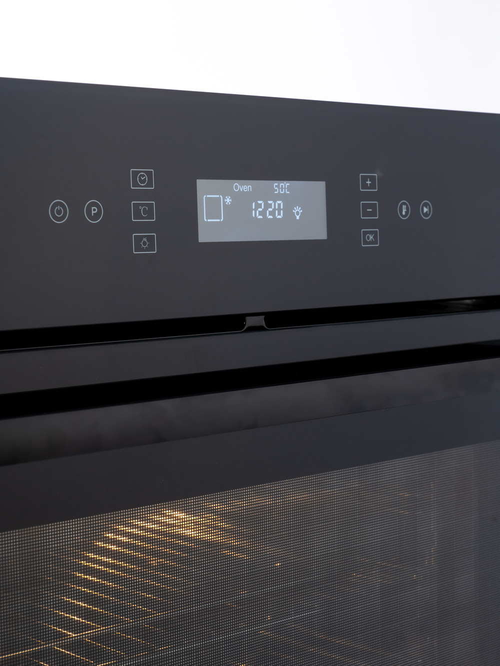 Духовой шкаф электрический встраиваемый MACBI MBO 6711W (BLACK) черный, 70л, 11 режимов, до 250 Со