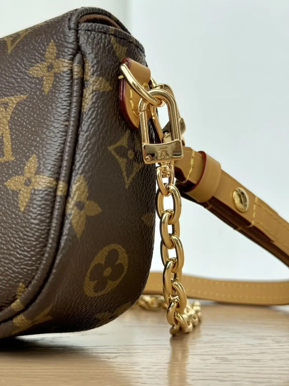 Сумка Louis Vuitton