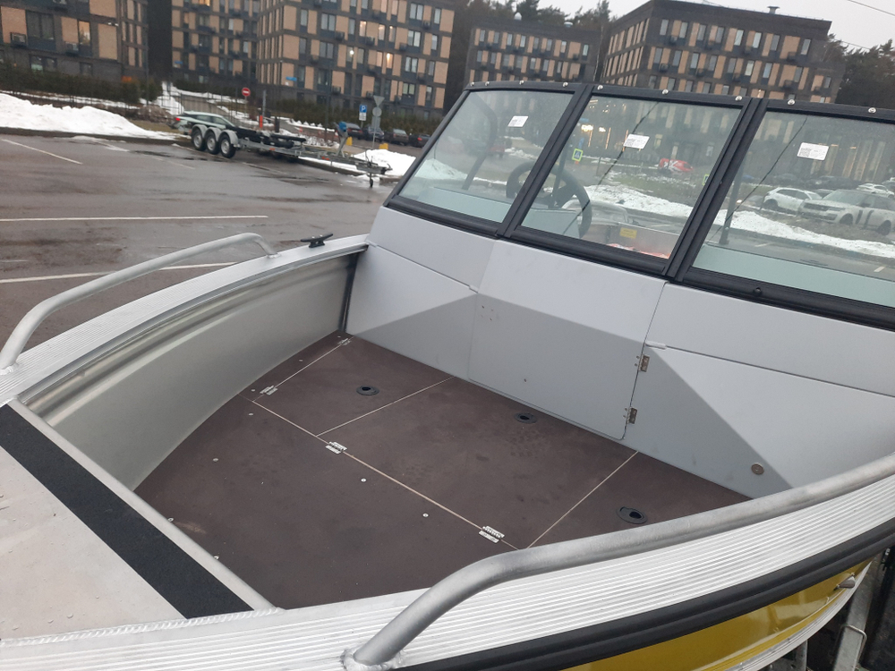 Алюминиевая моторная лодка Гиргис 440 Фиш