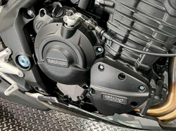 GB Racing Крышка двигателя (комплект 3ш-т) Triumph Speed Triple 1200 RR