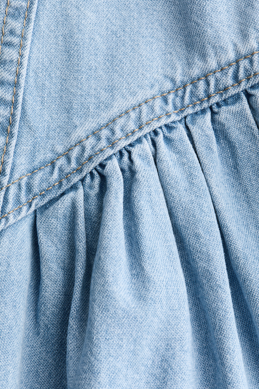 Джинсовое платье с юбкой клёш — Светло-синий деним — H&M 1328040