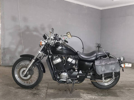 Honda VT400S 2012