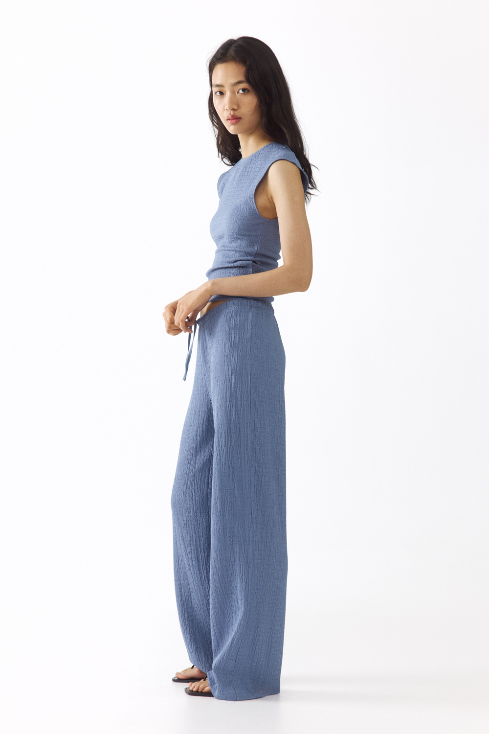 Брюки из текстурного джерси — прямой крой - H&M