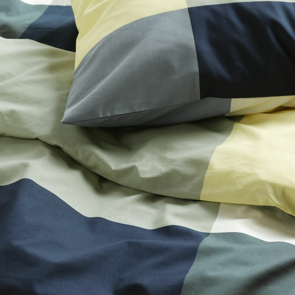 Комплект постельного белья IKEA BRUNKRISSLA (БРУНКРИСЛА), Двуспальный, Разноцветный, 240x220, 50x80 см