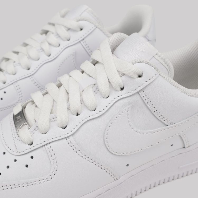 Кроссовки Nike Air Force 1 '07 артикул:CW2288-111 - купить в магазине Дайс
