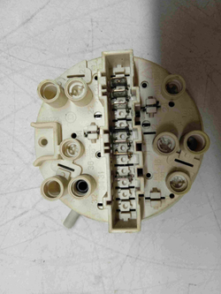 EWS1046 кт271 Датчик уровня воды для стиральной машины Electrolux EWS1046 б/у