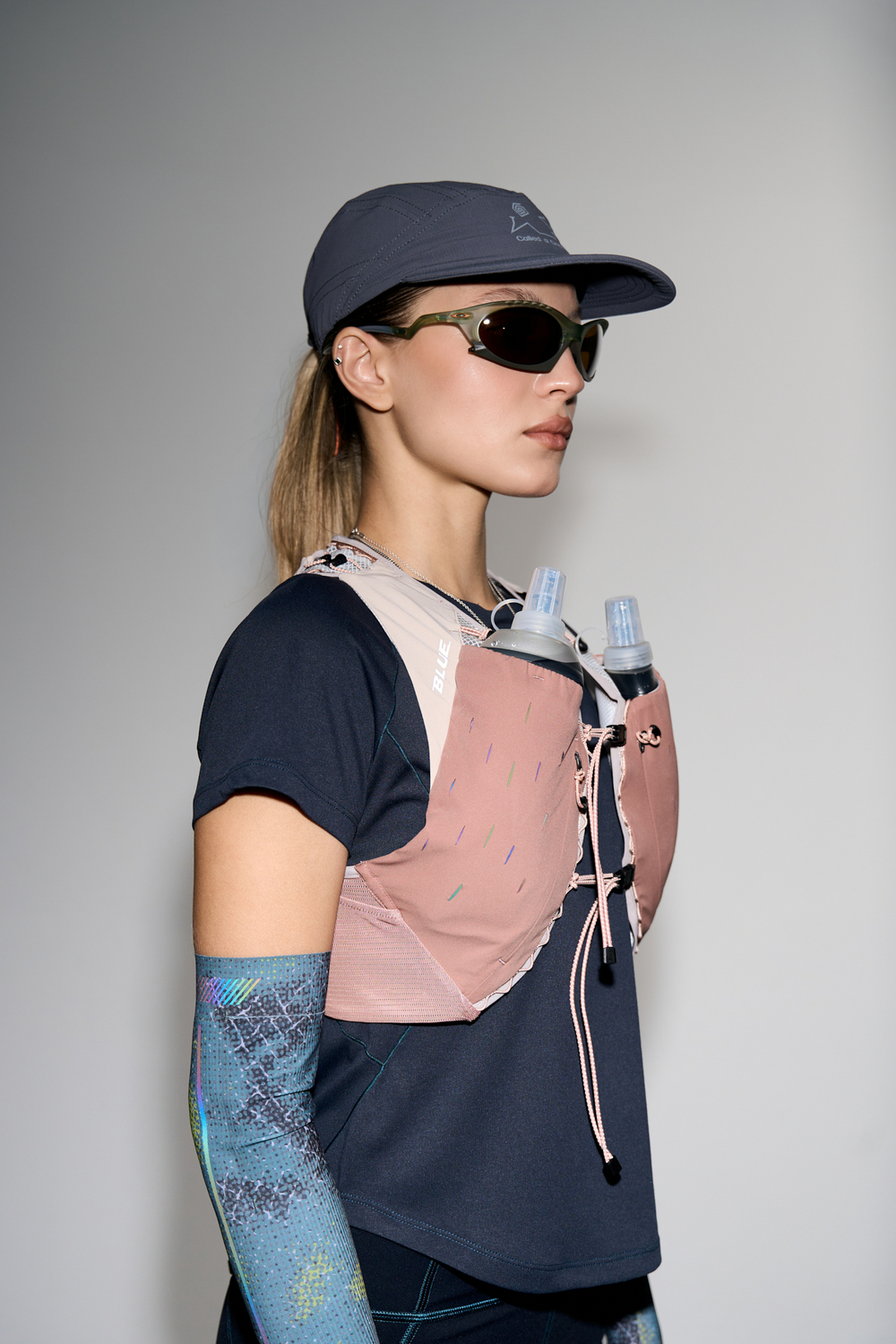 Жилет Blue Monte Frogaero Trail Running Vest "Citrus Tea Tangerine"