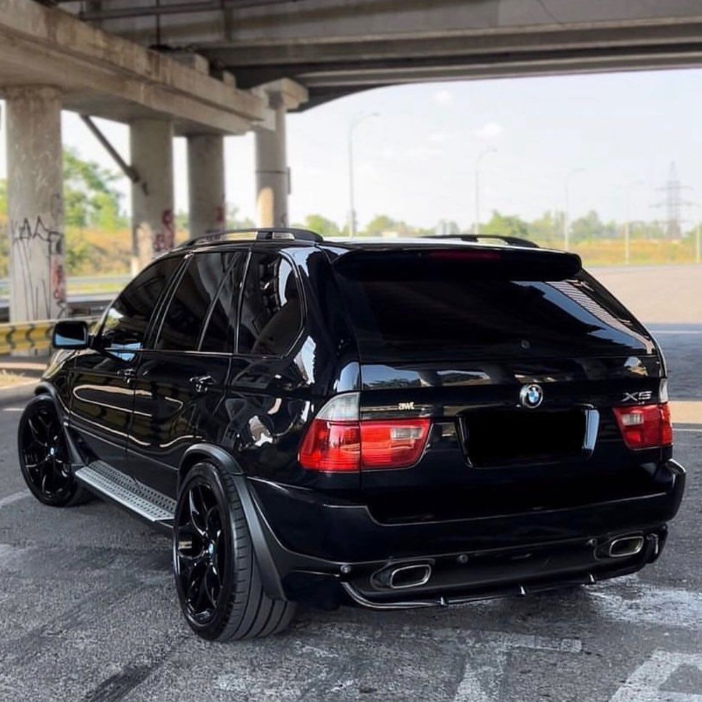 Накладка на задний бампер BMW X5 E53 (1999—2007)