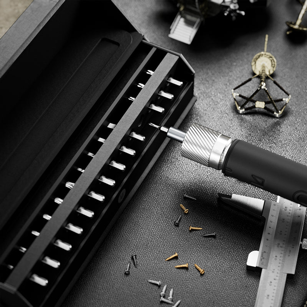 Lunar Artefacts Прецизионная электрическая отвертка Rota-Master Screwdriver Lunar Shadow