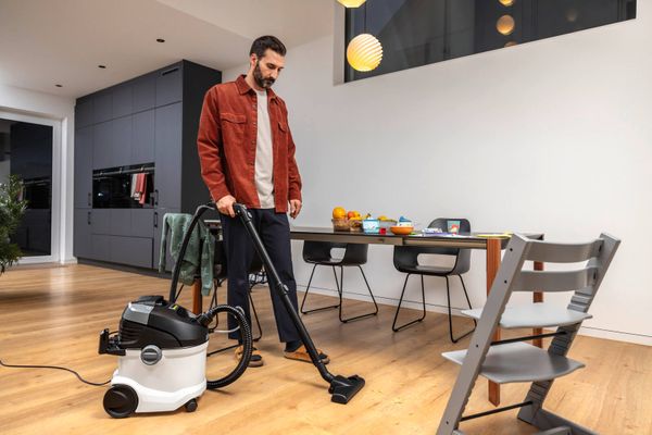 Новинки моющих пылесосов Karcher: SE5 и SE 5 Upholstery Новинки моющих пылесосов Karcher: SE5 и SE 5 Upholstery